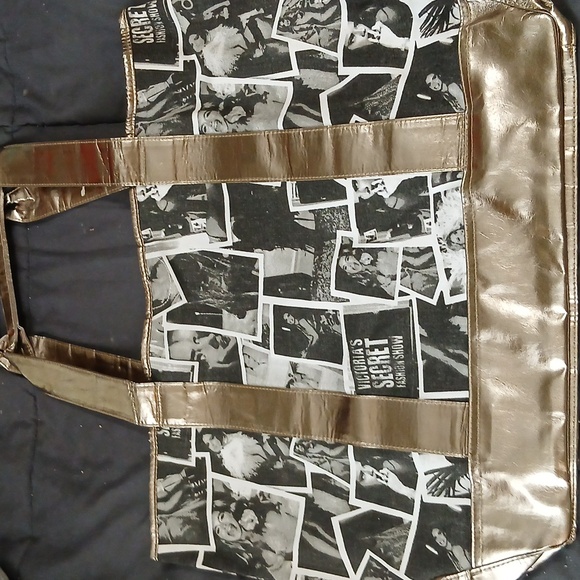 Victoria's Secret NWT Model Photo Colleague Shoulder bag - Picture 2 of 3